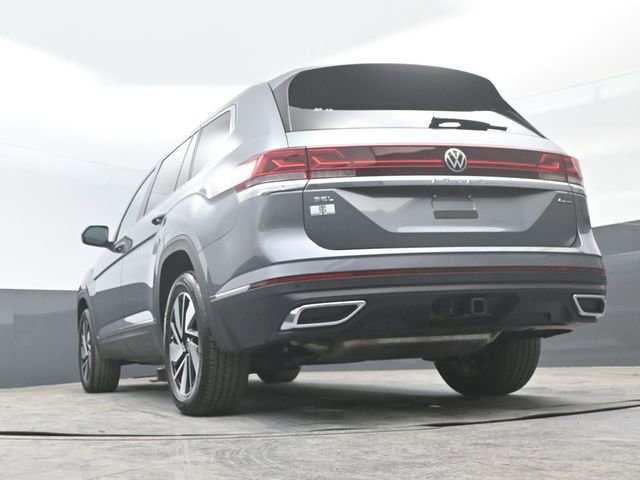 Used 2025 Volkswagen Atlas SEL AWD/4WD image 23