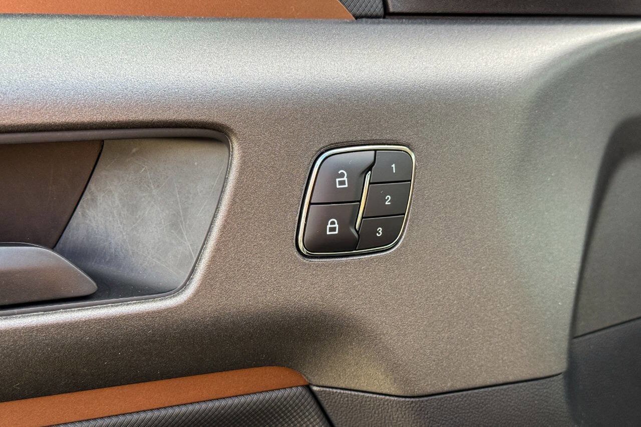 Certified 2025 Ford Bronco Sport Outer Banks w/ Outer Banks Tech Package+ AWD/4WD image 26