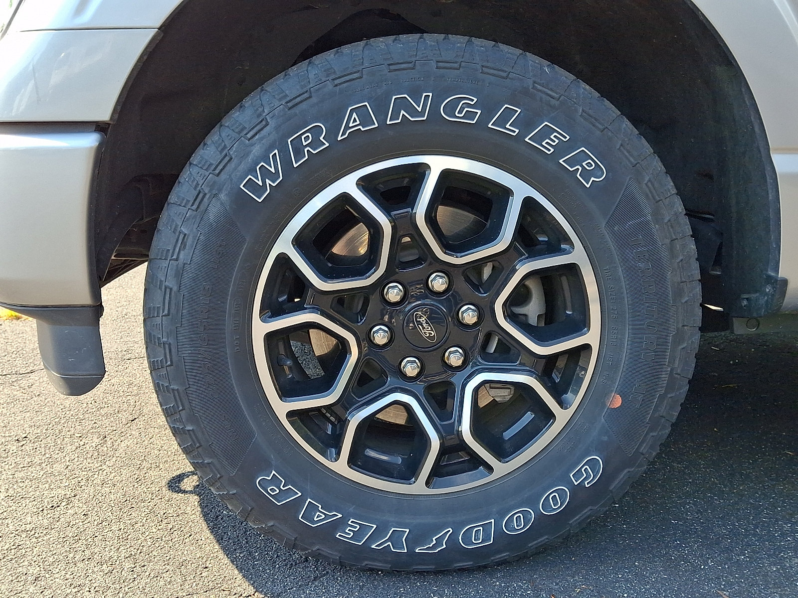 Certified 2021 Ford F150 XLT w/ Equipment Group 302A High AWD/4WD image 4
