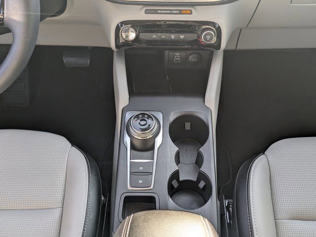 Certified 2024 Ford Escape Platinum image 20