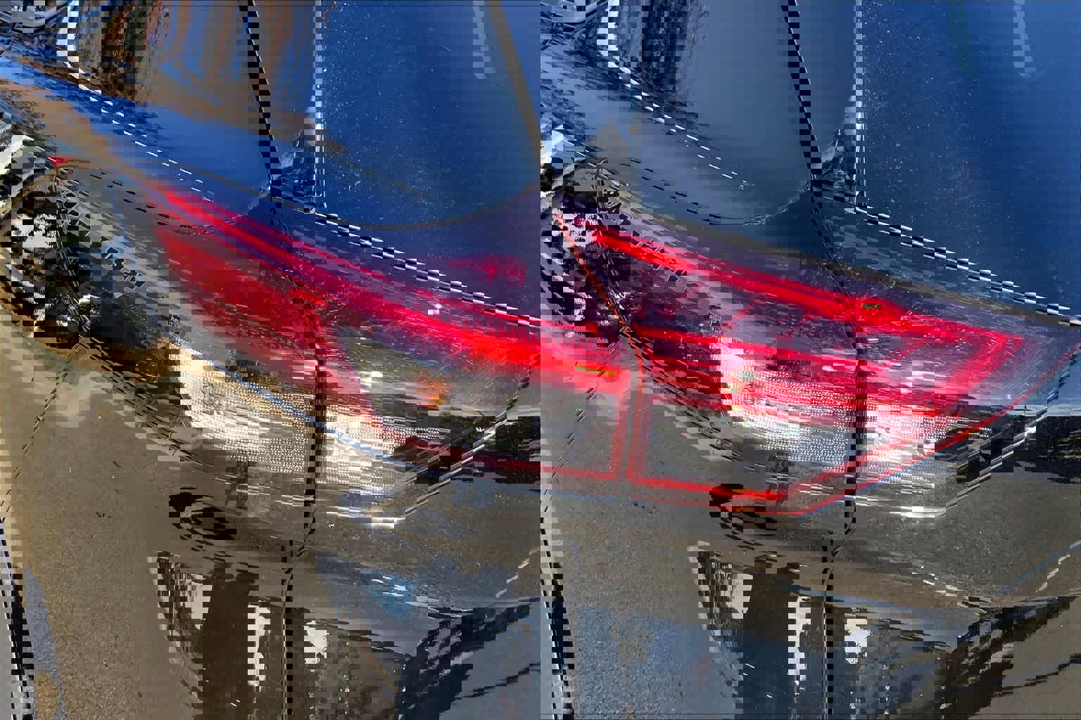 Used 2023 Nissan Rogue SL w/ SL Premium Package image 28