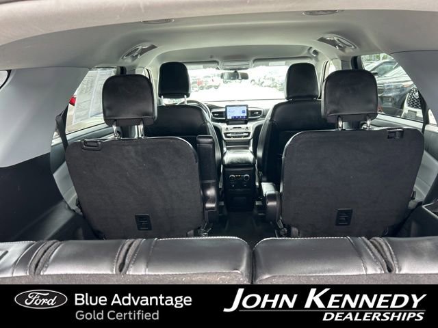Certified 2022 Ford Explorer XLT w/ Equipment Group 202A AWD/4WD image 15