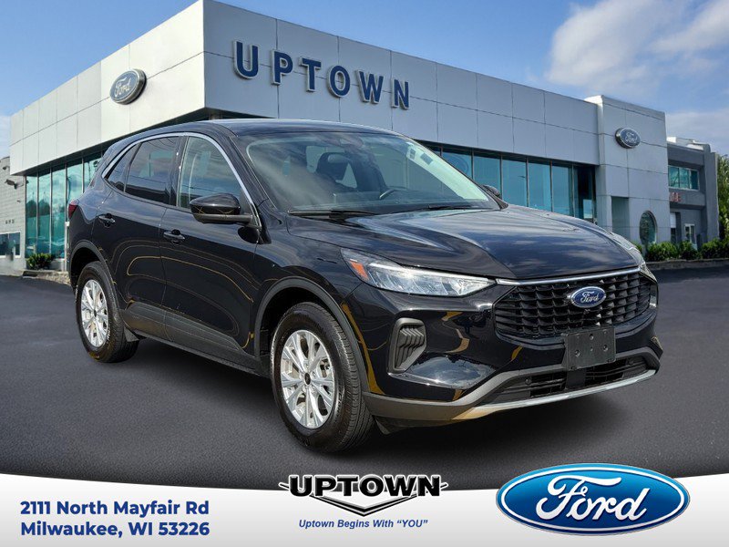 Certified 2023 Ford Escape Active w/ Tech Pack #2 AWD/4WD image 1