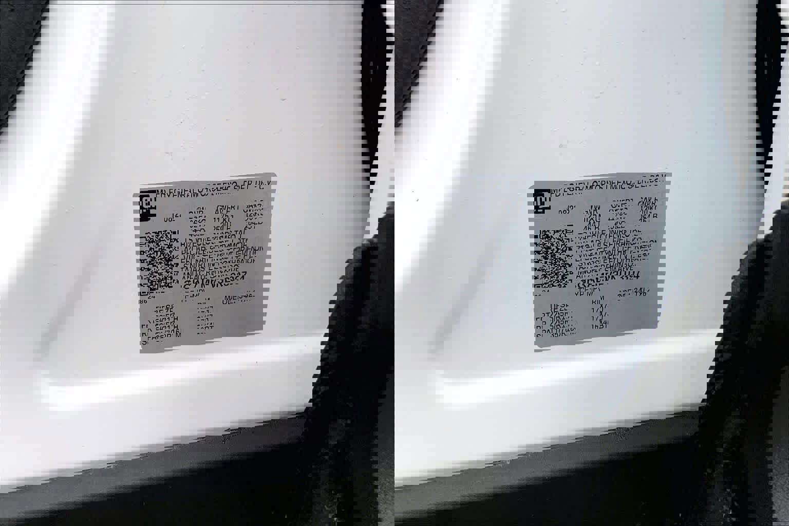 Used 2022 GMC Terrain SLE w/ Driver Convenience Package image 32