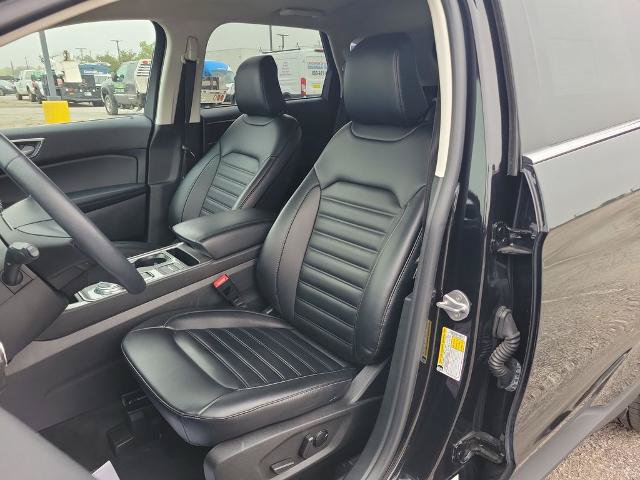 Certified 2024 Ford Edge SEL w/ Convenience Package AWD/4WD image 17