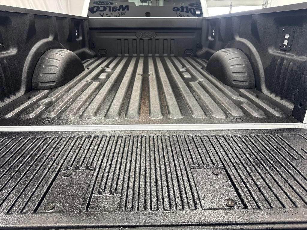 Certified 2025 Ford F350 XLT AWD/4WD image 26