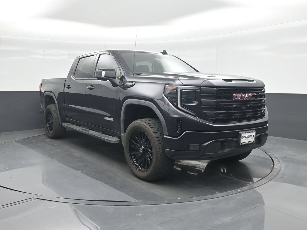 Used 2023 GMC Sierra 1500 Elevation w/ Elevation Premium Package AWD/4WD image 8