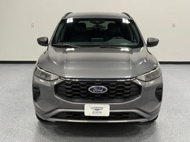 Certified 2024 Ford Escape ST-Line AWD/4WD image 4