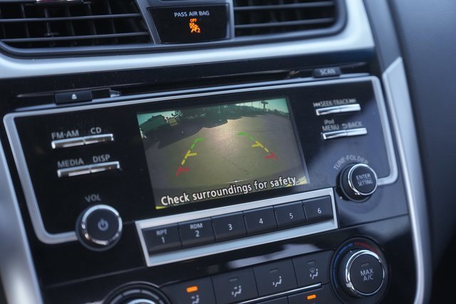 Used 2018 Nissan Altima 2.5 SR w/ Interior Lighting Package image 26