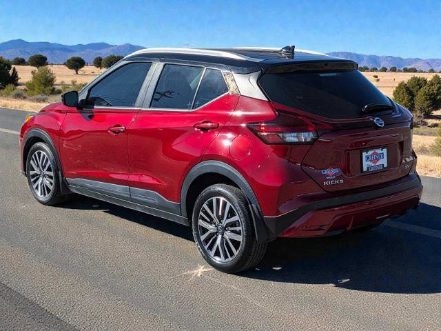 Used 2021 Nissan Kicks SV image 5