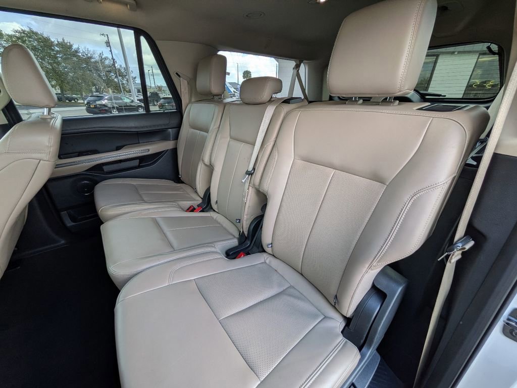 Certified 2024 Ford Expedition Max XLT image 14