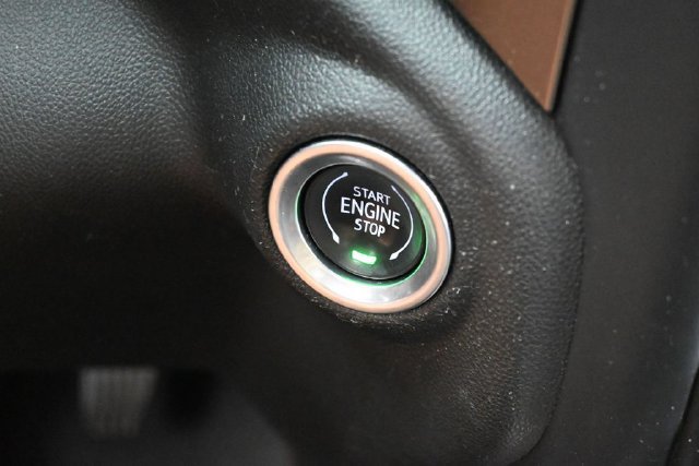 Used 2022 Chevrolet Silverado 1500 High Country AWD/4WD image 21