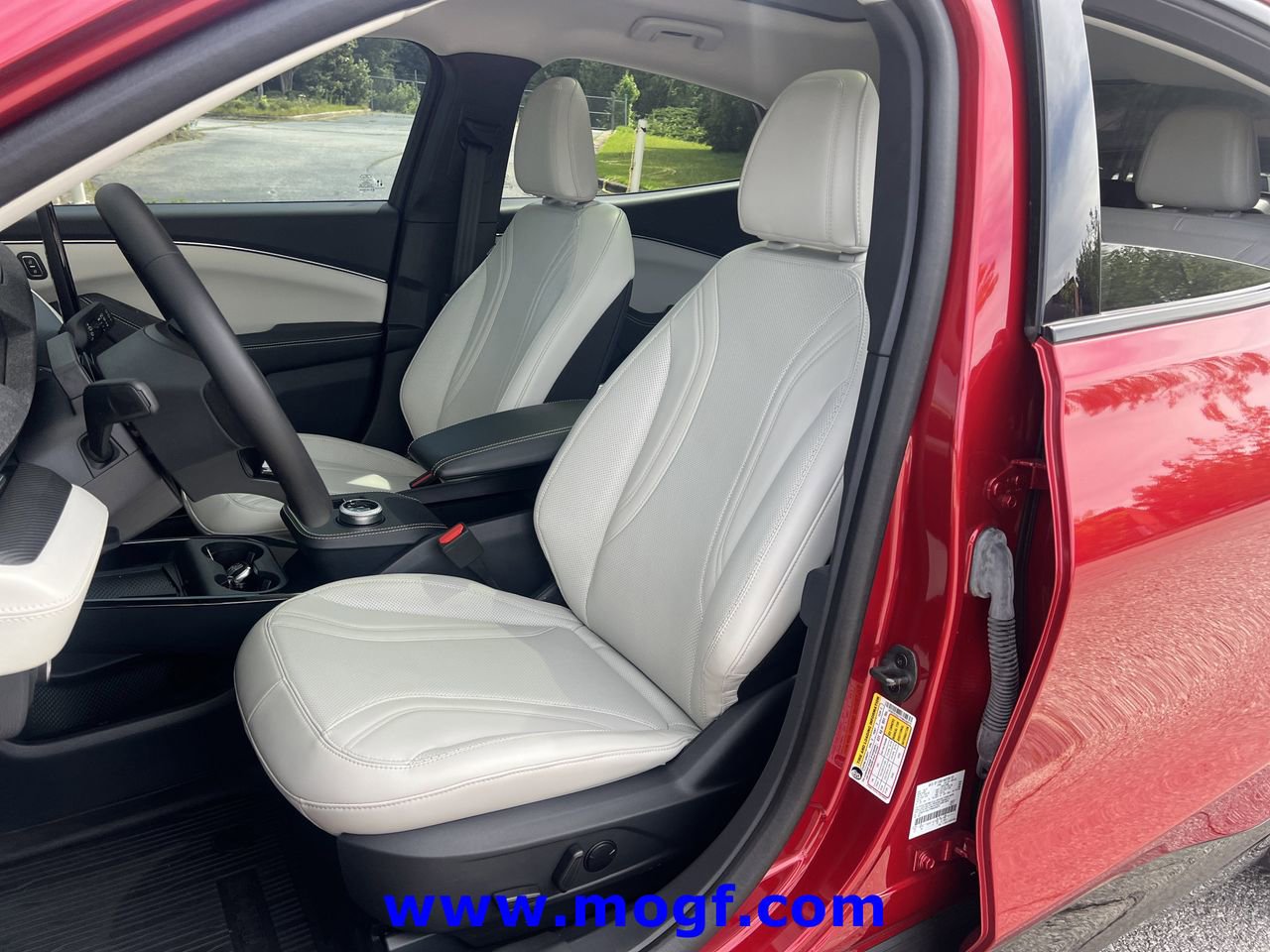 Certified 2023 Ford Mustang Mach-E Premium AWD/4WD image 21