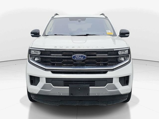 Certified 2025 Ford Expedition Platinum AWD/4WD image 8