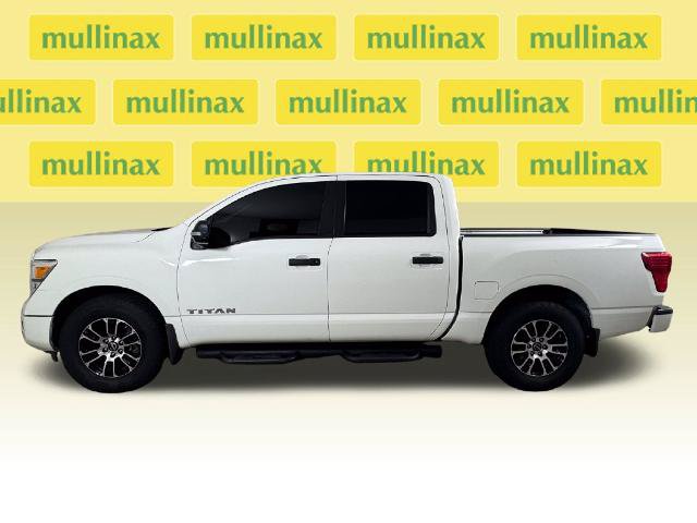 Used 2023 Nissan Titan SV w/ SV Convenience Package RWD image 12