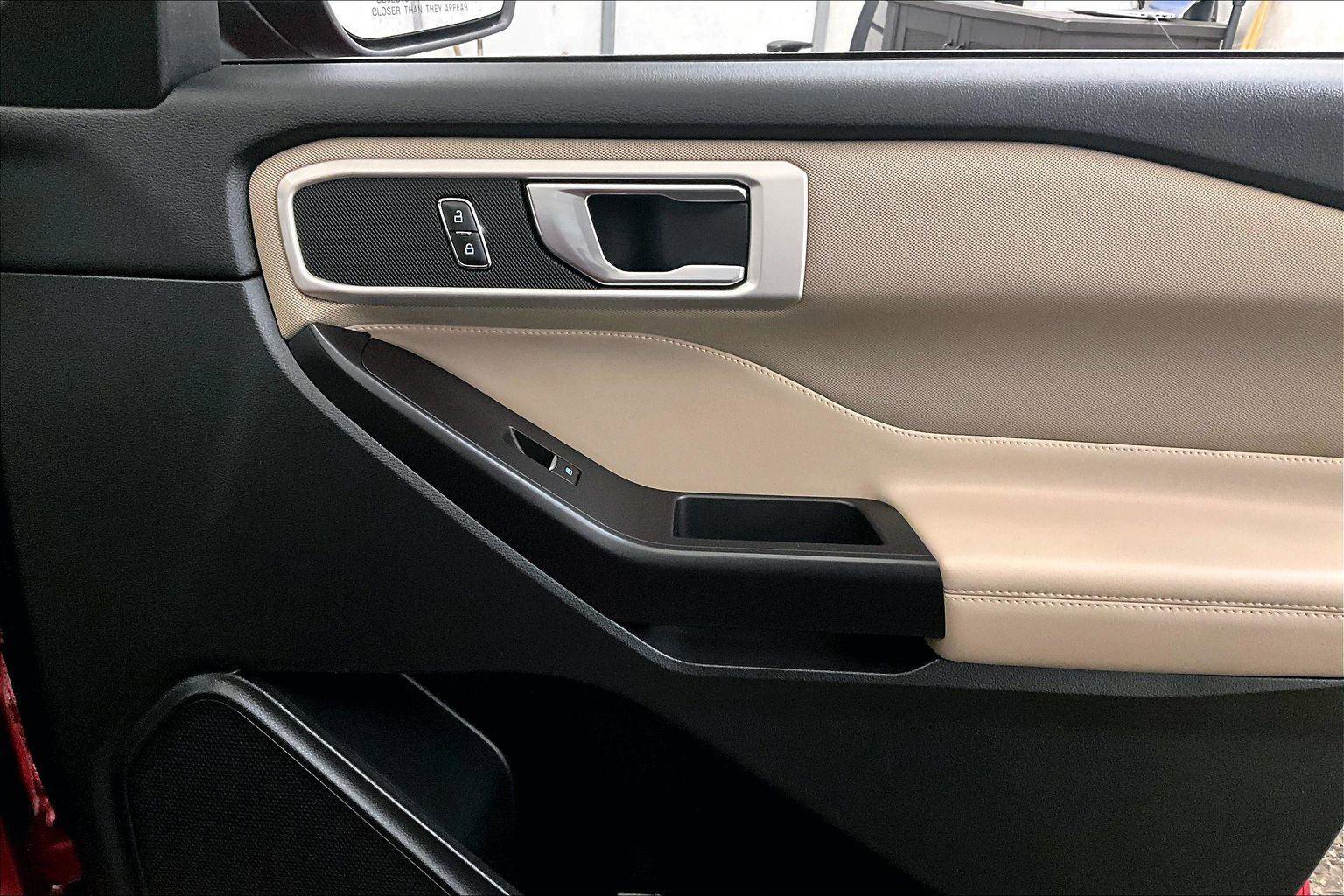 Certified 2020 Ford Explorer XLT w/ Class III Trailer Tow Package image 23