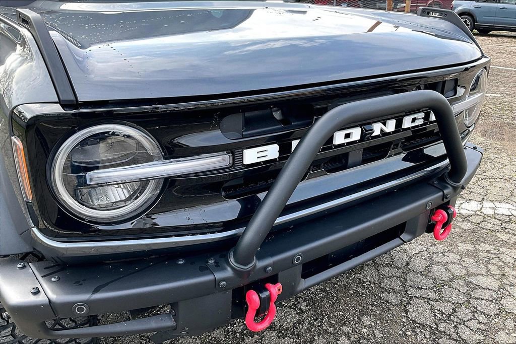 Certified 2023 Ford Bronco Outer Banks w/ Sasquatch Package image 28
