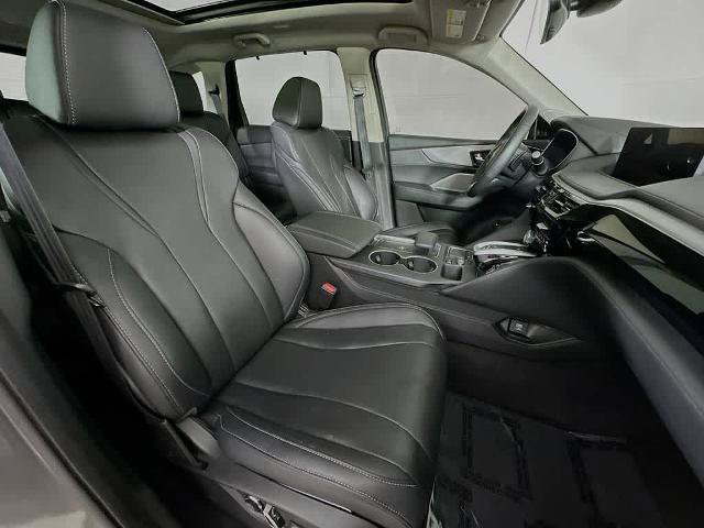 Used 2023 Acura MDX w/ Technology Package FWD image 14
