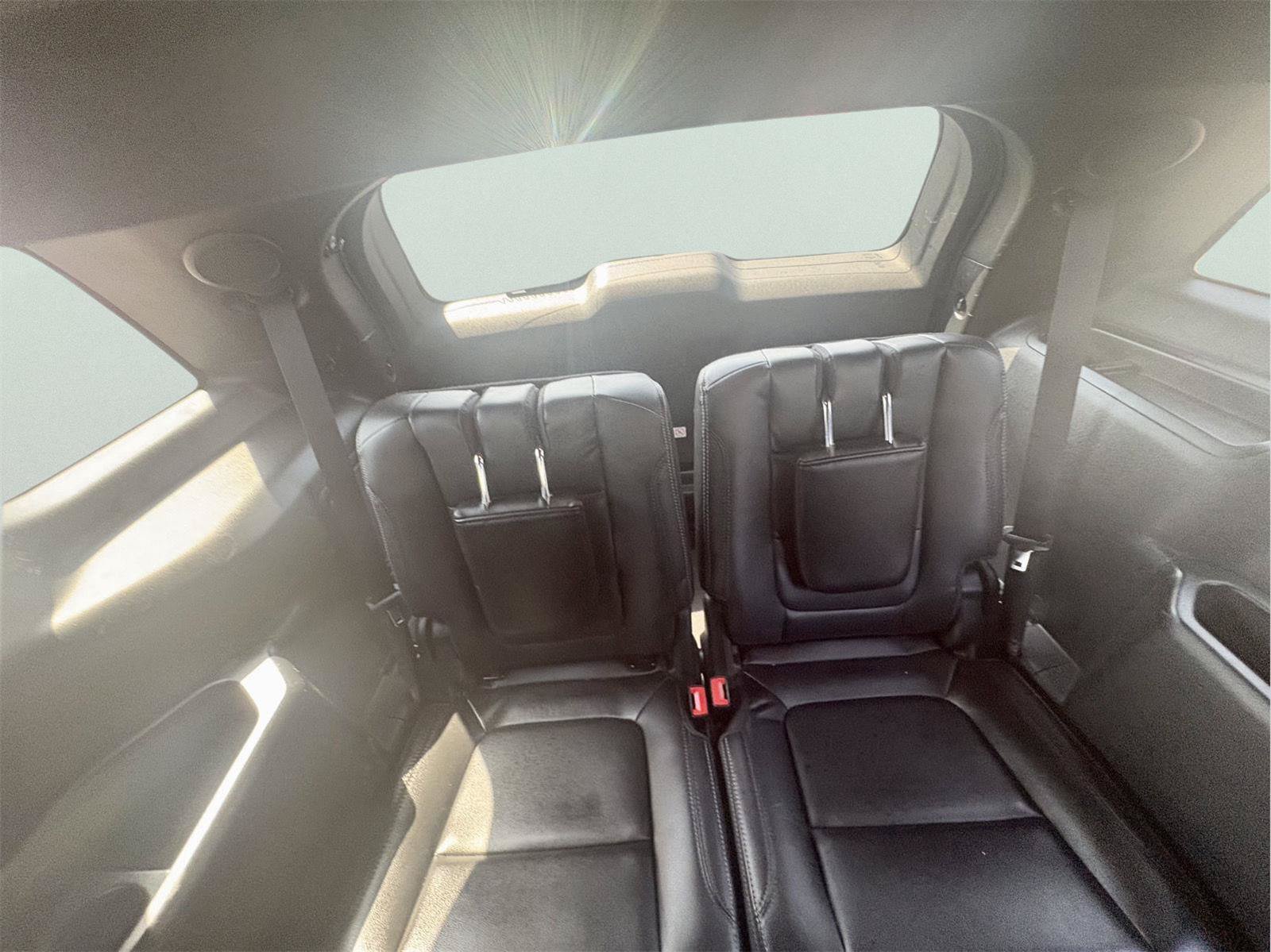 Certified 2018 Ford Explorer Limited AWD/4WD image 14