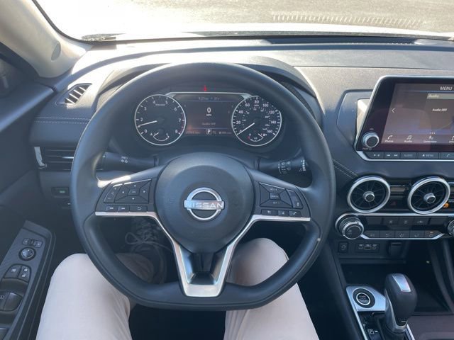Used 2025 Nissan Sentra SV image 8