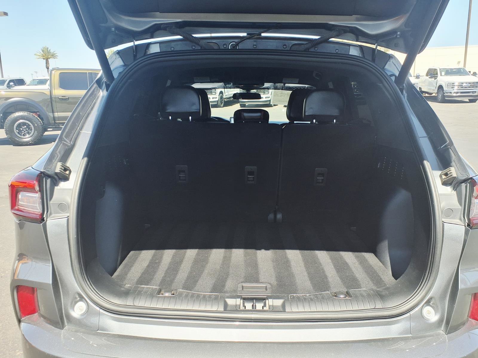 Certified 2023 Ford Escape ST-Line w/ Tech Pack #1 FWD image 16