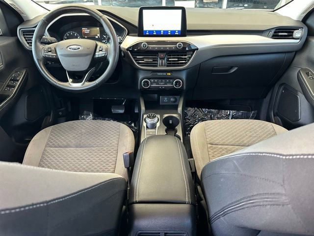 Certified 2022 Ford Escape SE w/ SE Sport Appearance Package FWD image 9