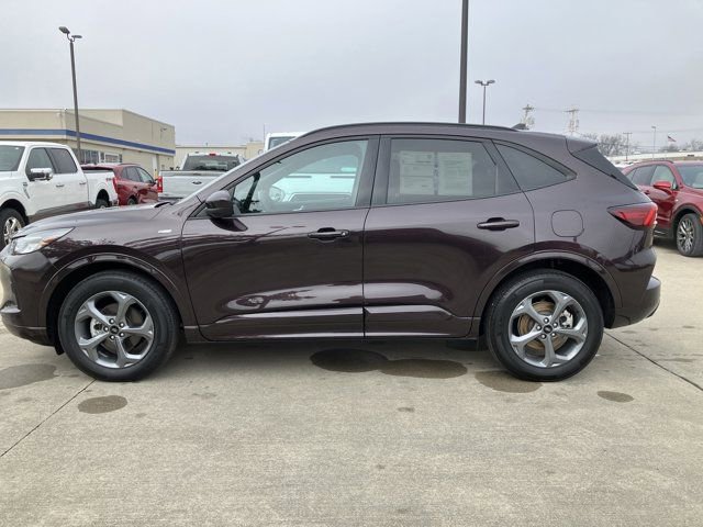 Certified 2023 Ford Escape ST-Line Select w/ Tech Pack #2 AWD/4WD video 2