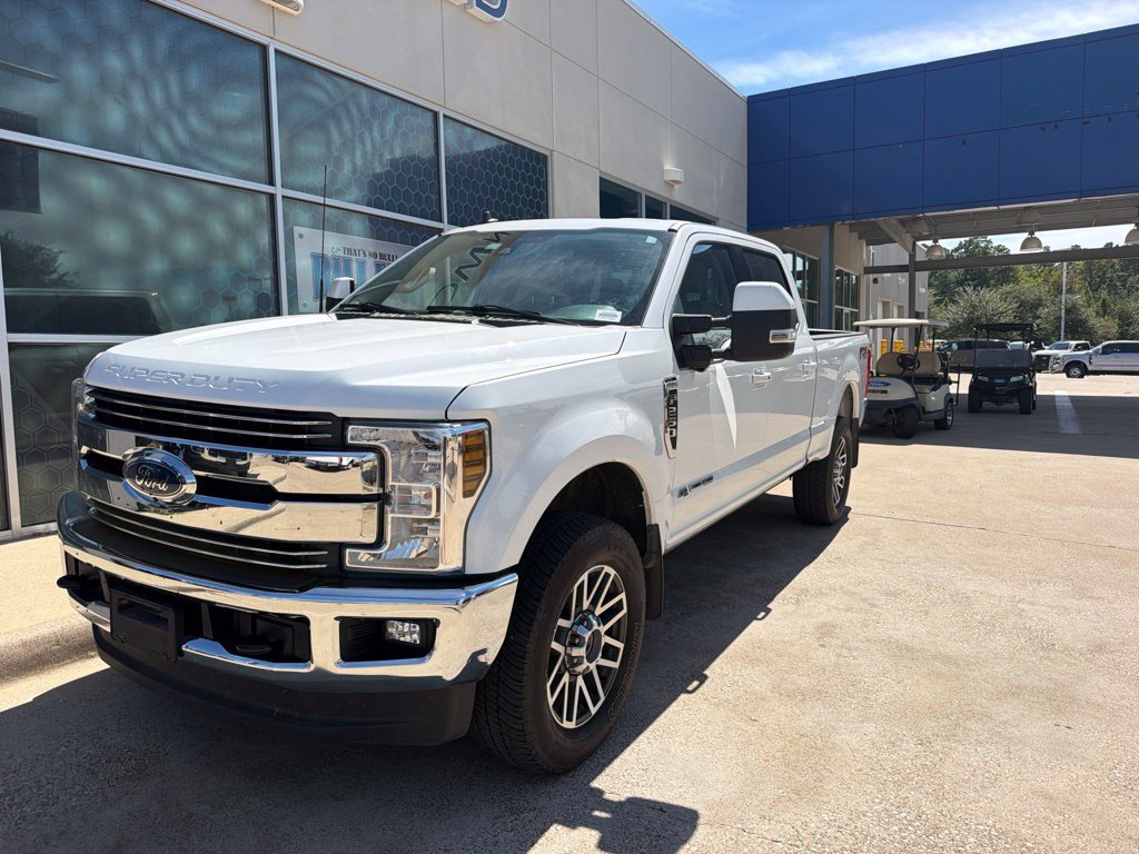Certified 2019 Ford F250 Lariat w/ Lariat Ultimate Package AWD/4WD image 2