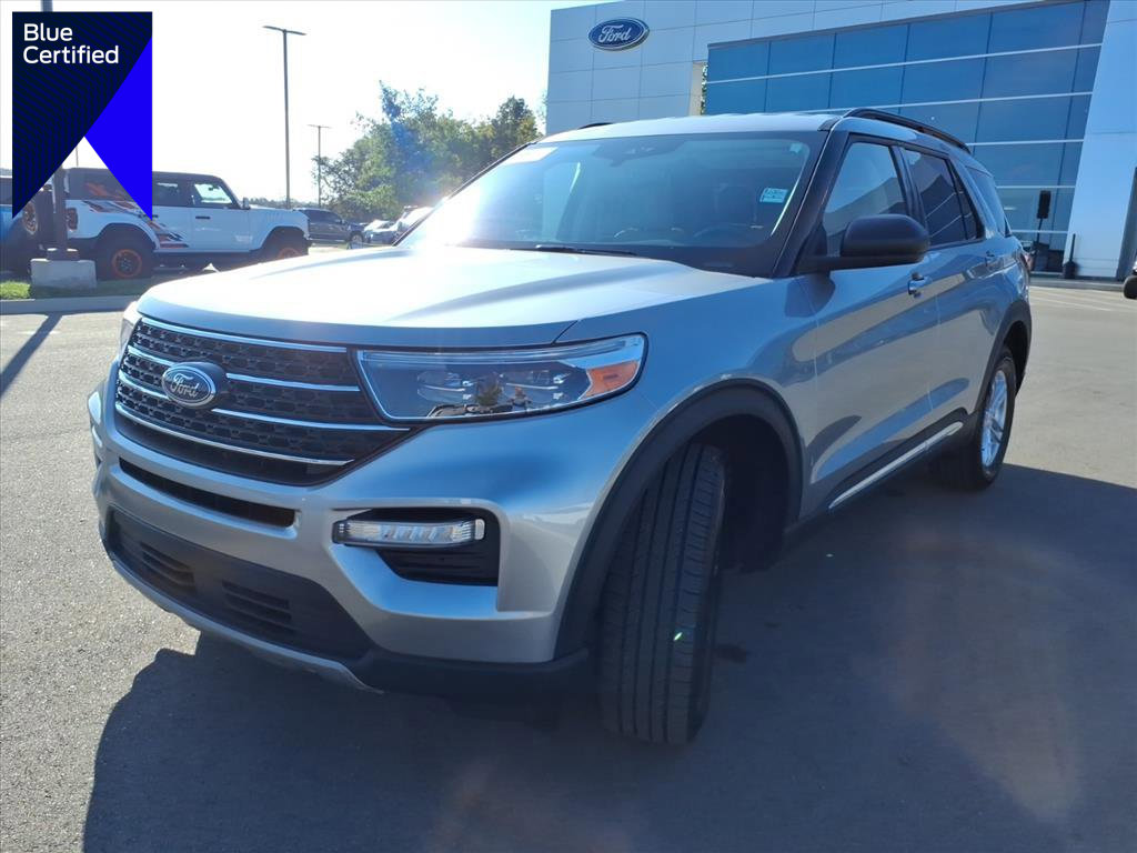 Certified 2023 Ford Explorer XLT w/ Equipment Group 202A