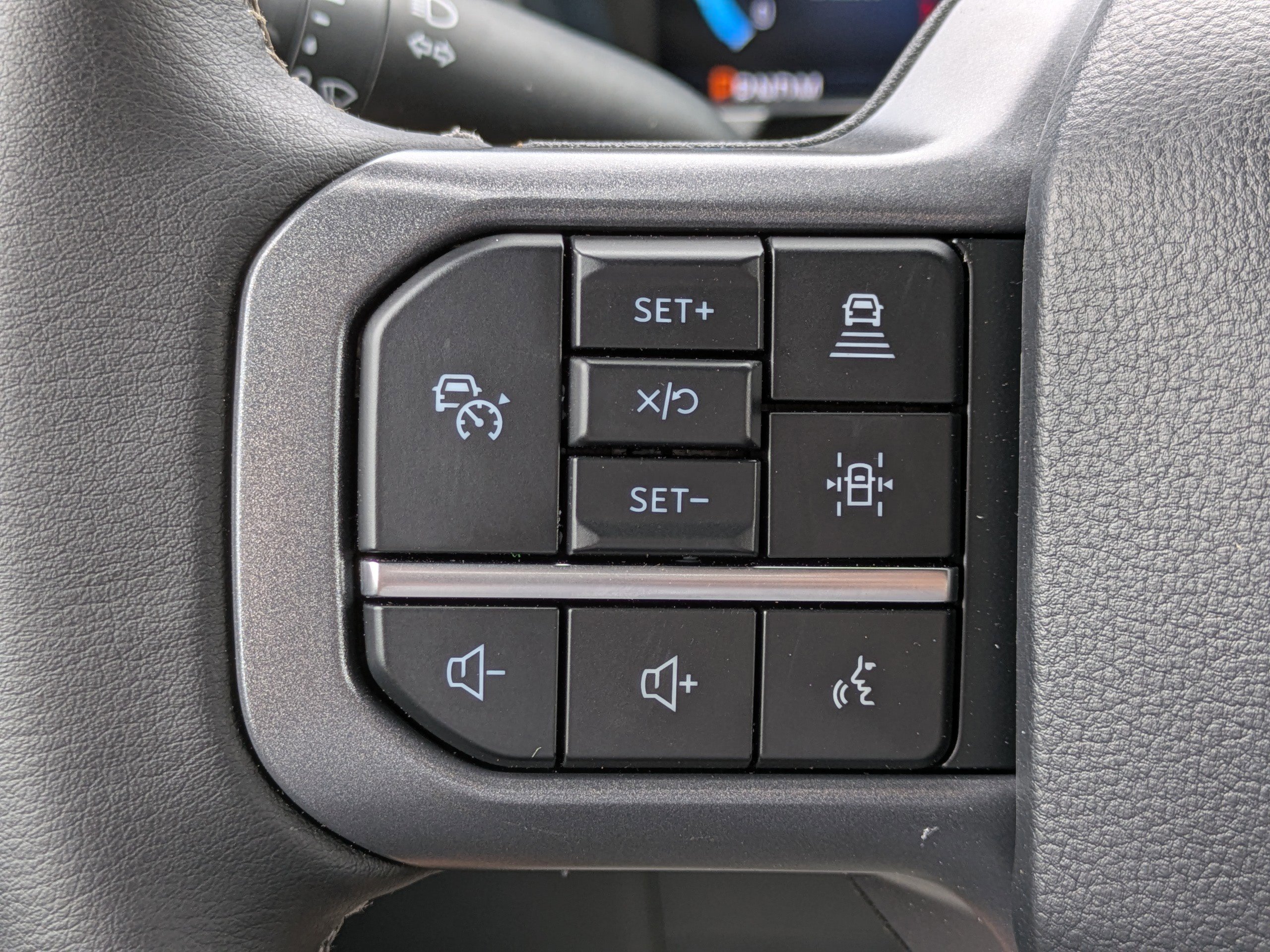 Certified 2025 Ford F150 XLT w/ Equipment Group 302A MID image 21