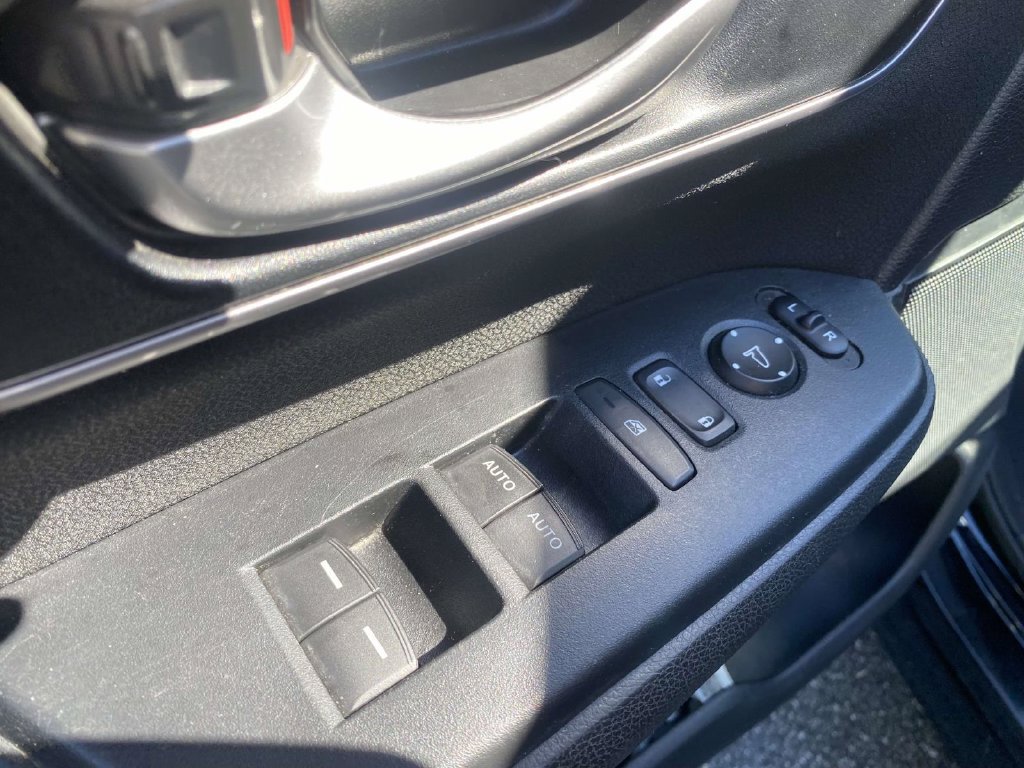 Used 2020 Honda CR-V EX image 19