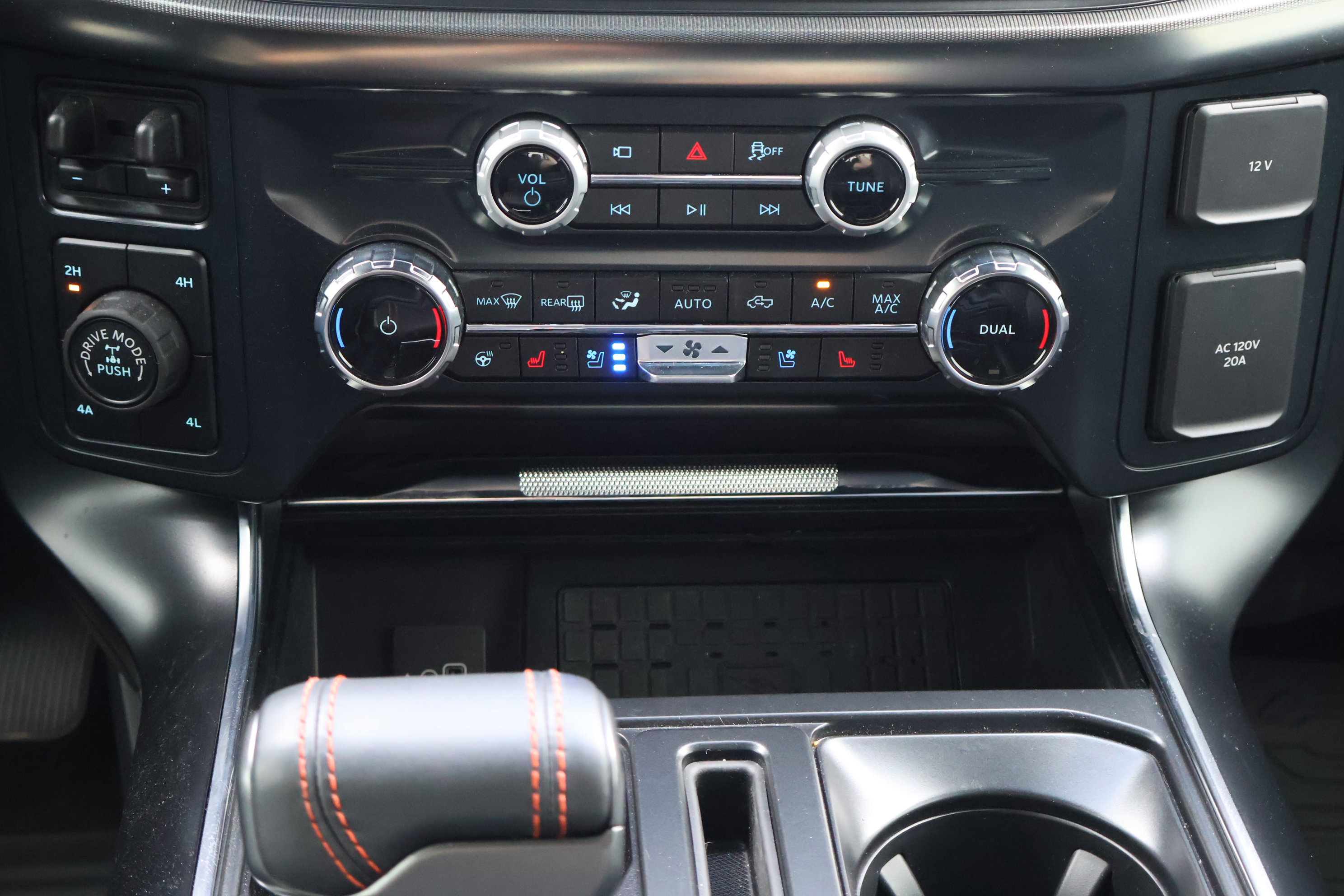 Certified 2025 Ford F150 Raptor image 23