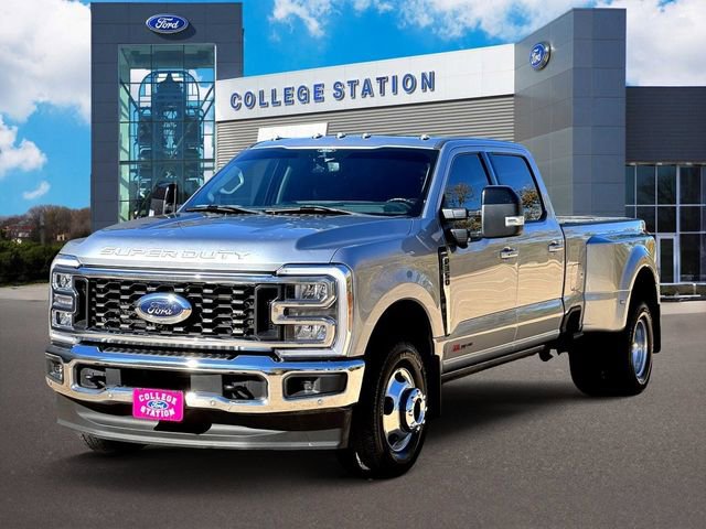Certified 2024 Ford F350 Lariat w/ Lariat Ultimate Package image 3