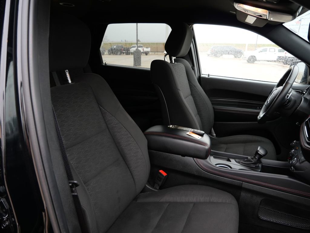 Used 2025 Dodge Durango GT AWD/4WD image 25