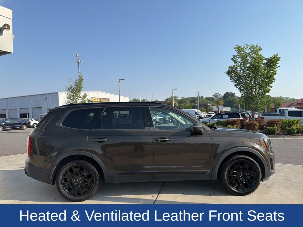 Used 2022 Kia Telluride EX w/ EX Premium Package AWD/4WD image 2