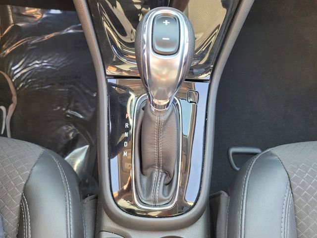 Used 2020 Buick Encore Preferred image 27