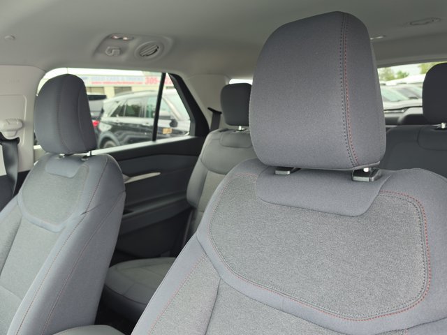 Certified 2026 Ford Explorer Active RWD image 20