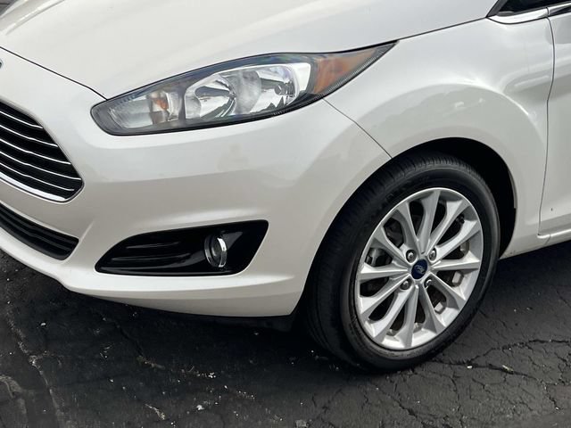 Certified 2018 Ford Fiesta Titanium FWD image 8