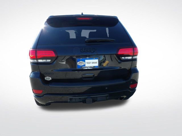 Used 2022 Jeep Grand Cherokee Laredo X image 4