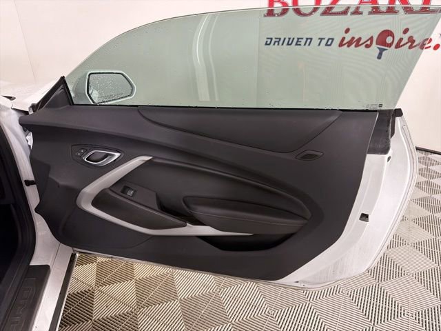 Used 2021 Chevrolet Camaro LT image 19