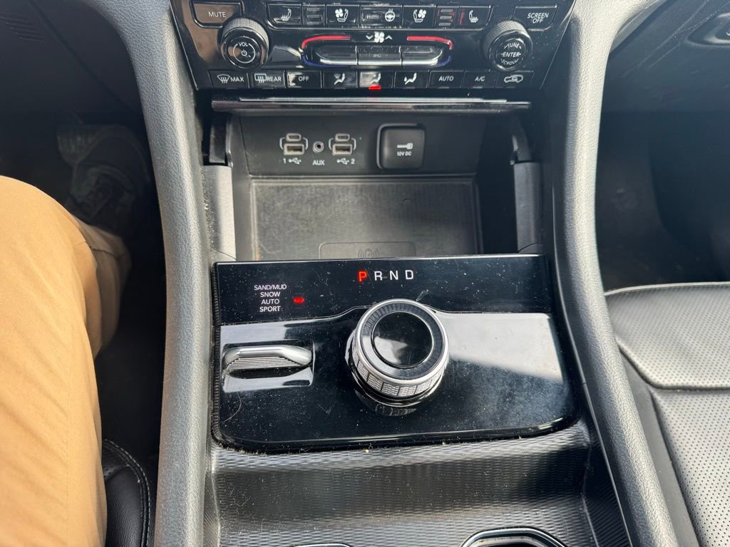 Used 2024 Jeep Grand Cherokee L Limited w/ Luxury Tech Group II image 24