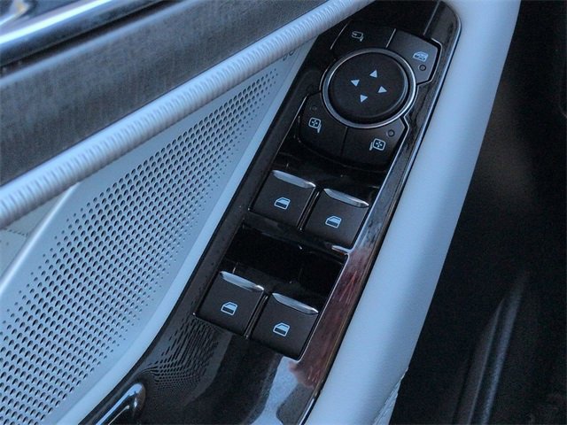 Certified 2025 Ford Explorer Platinum w/ Ultimate Package image 24