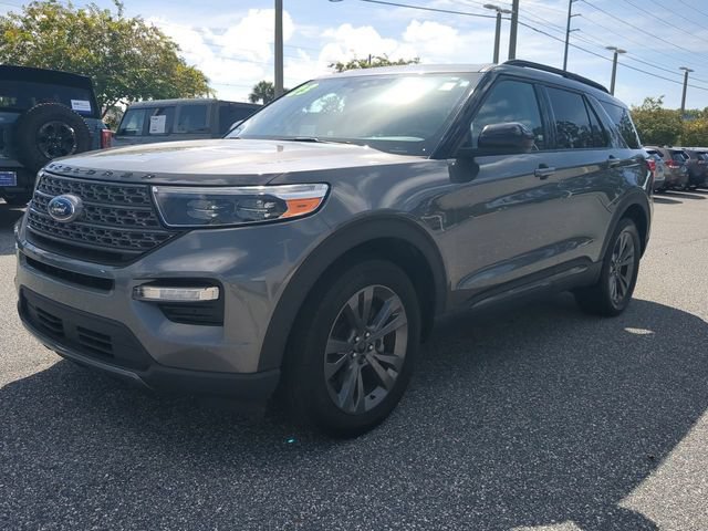 Certified 2023 Ford Explorer XLT w/ Equipment Group 202A AWD/4WD image 9