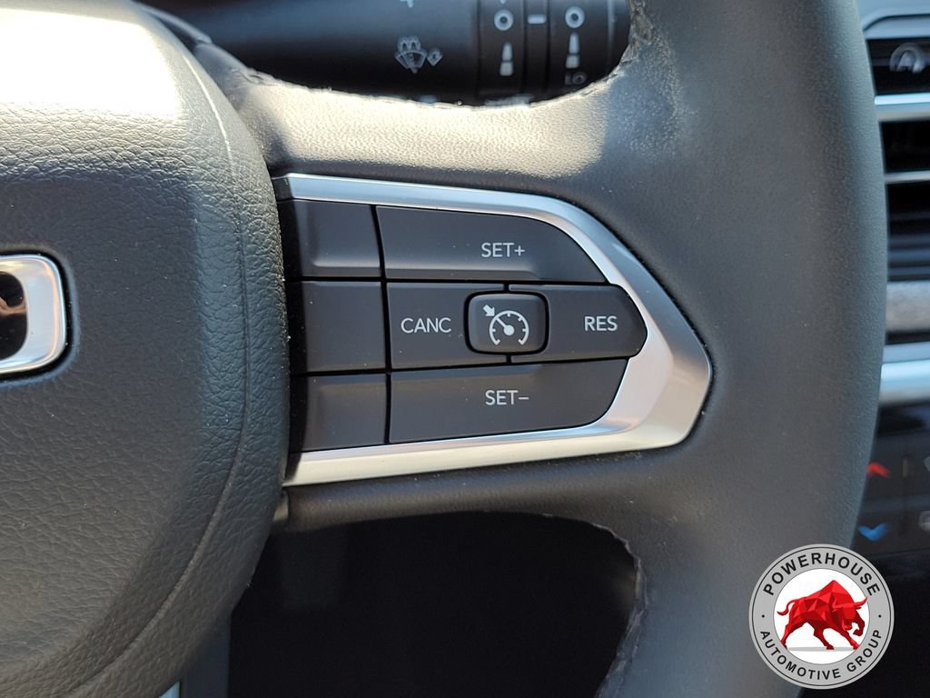Used 2023 Jeep Compass Latitude AWD/4WD image 29