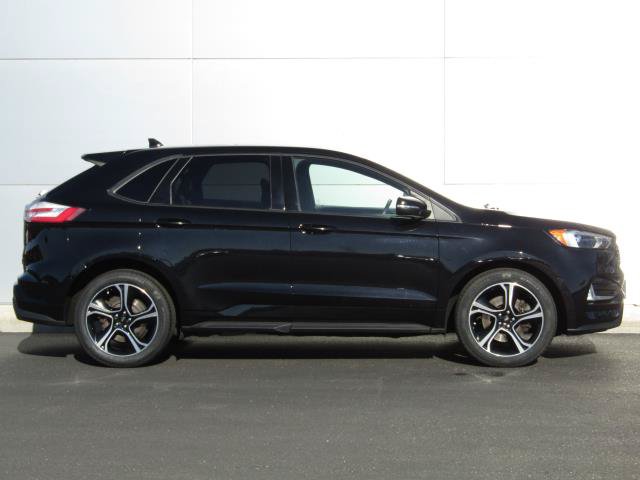 Certified 2019 Ford Edge ST w/ Convenience Package AWD/4WD image 5