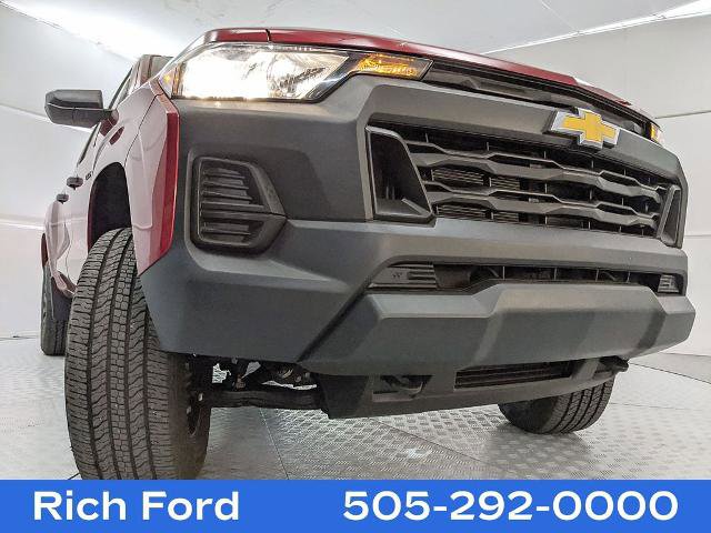 Used 2025 Chevrolet Colorado W/T w/ WT Custom Package AWD/4WD image 24