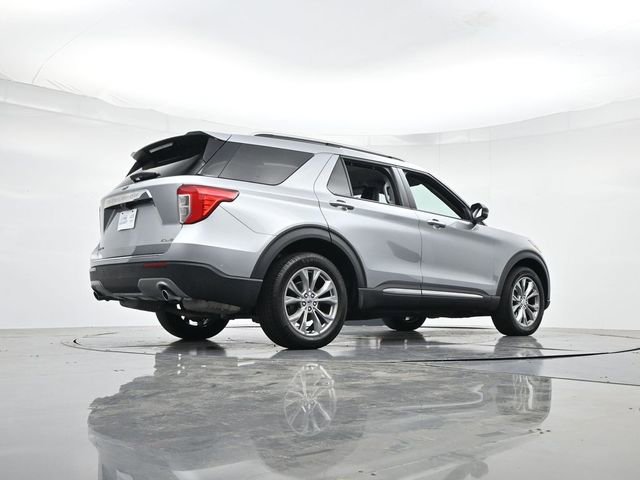 Certified 2023 Ford Explorer Limited w/ Equipment Group 301A AWD/4WD image 35