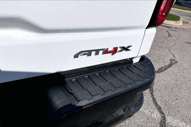 Used 2024 GMC Sierra 1500 AT4X image 32