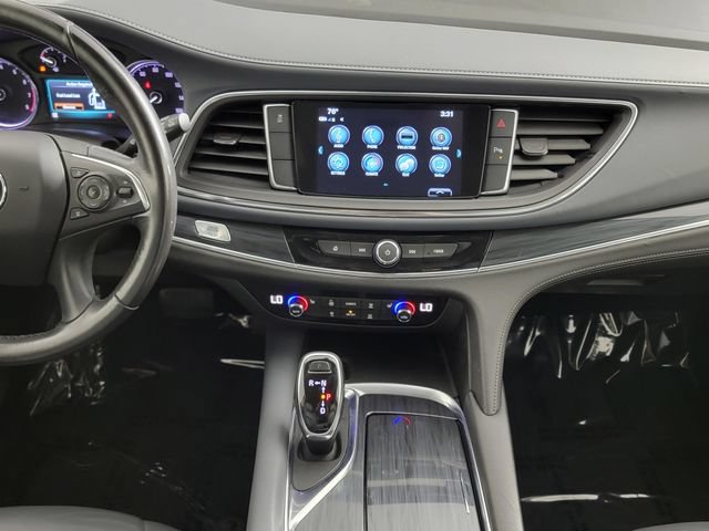 Used 2019 Buick Enclave Essence FWD image 21