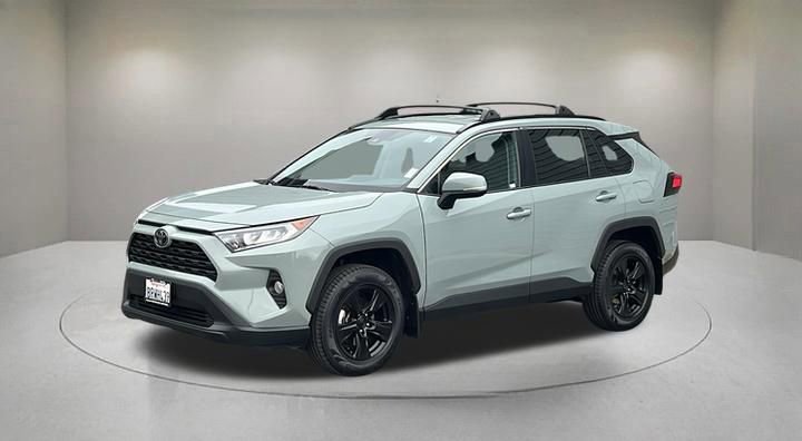 Used 2020 Toyota RAV4 XLE w/ All Weather Liner Package FWD image 4